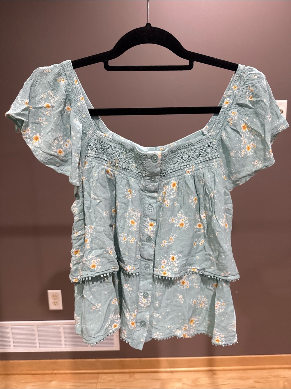SELF💚E Mint Green Floral Button-Front Peasant Top